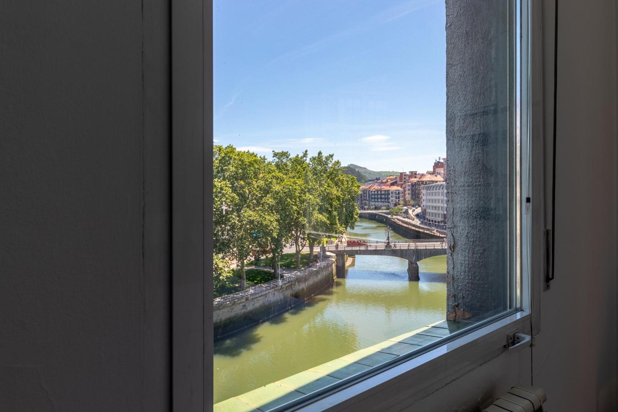 Apartamento Con Vistas A La Ria Bilbao Exteriér fotografie